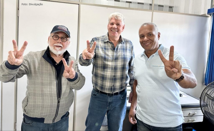 Volpi, Juiz João e Lourencini lançam “Frente” nesta sexta-feira (22)