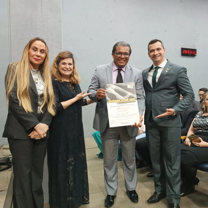Robson Santos recebe prêmio Destaque Brasil 2023