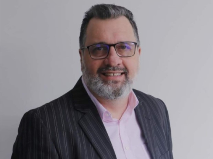 MDB anuncia o pastor evangélico Fabio Saturino como pré-candidato a vereador