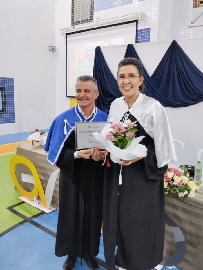 Vereador Mazinho participa e parabeniza formandos da GV Educacional de Mauá