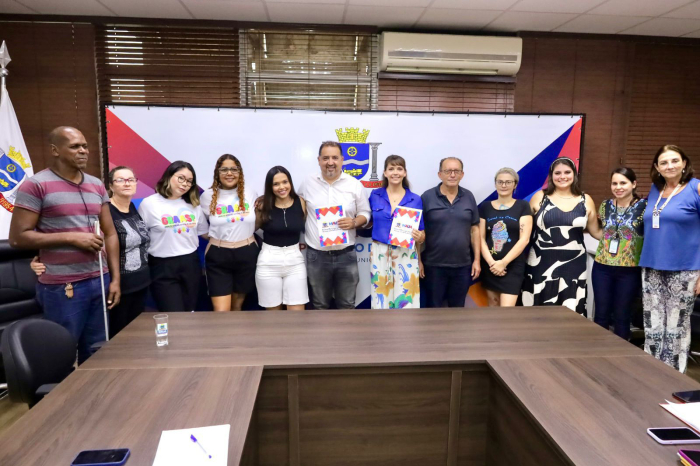 Marcelo Oliveira recebe proposta que cria a Política Municipal para a Pessoa com Deficiência em Mauá