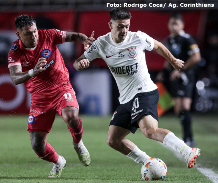 Corinthians é derrotado pelo Argentinos Juniors na Copa Sul-Americana