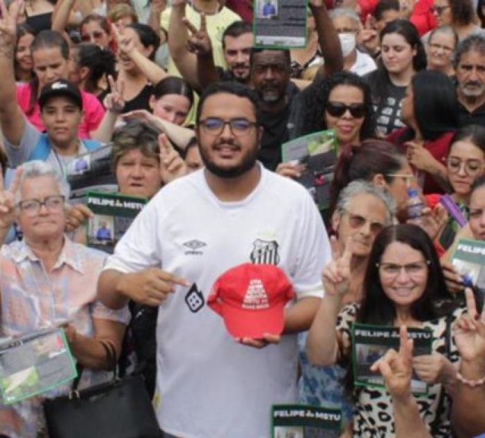 Felipe do MSTU se reúne com população para debater pré-campanha