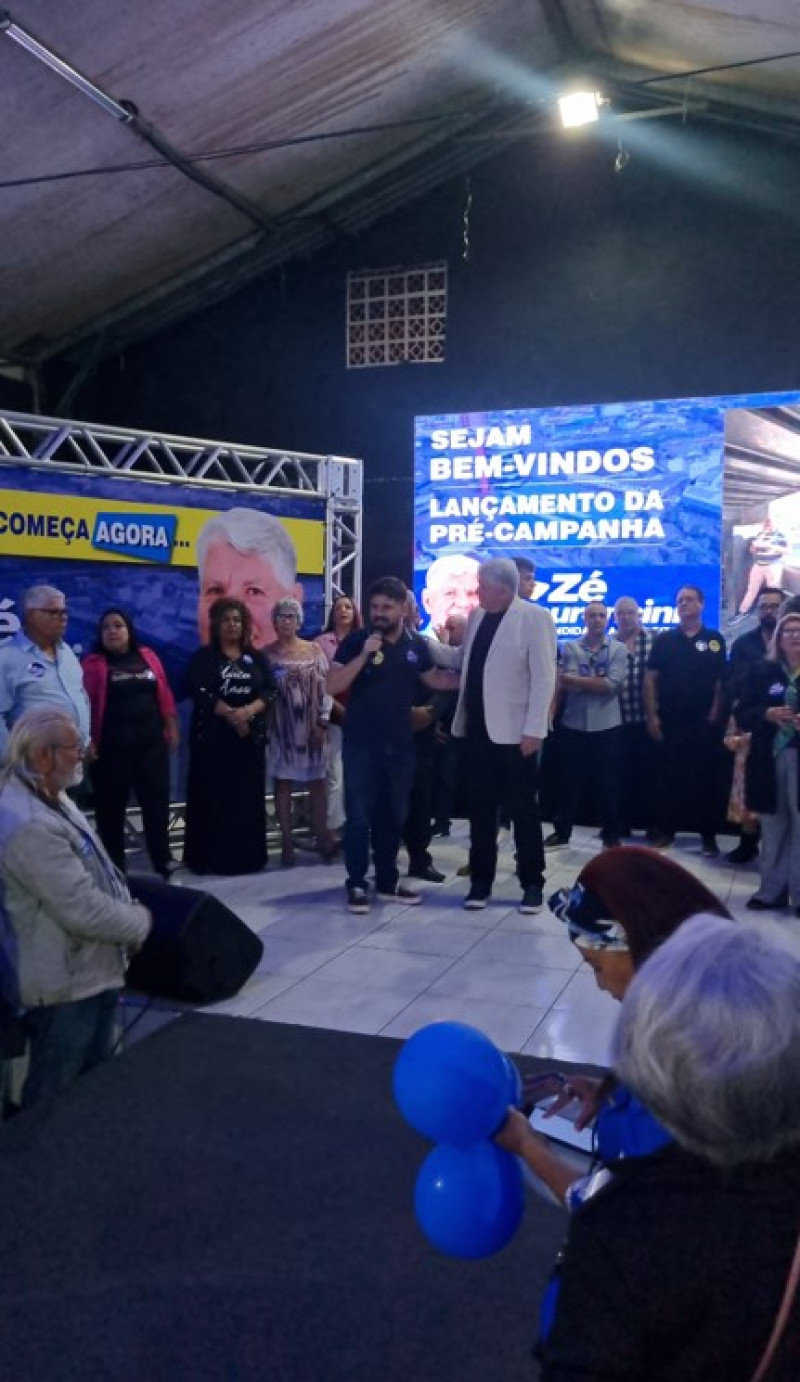 Lideranças políticas do PSDB, como o vereador Leonardo Alves, e Leonardo Biazi, de Ribeirão Pires
