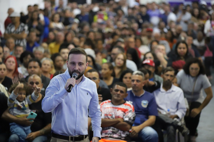 REDE e PSOL reúnem multidão de cerca de 2 mil pessoas em evento de apoio à pré-candidatura de Marcelo Oliveira