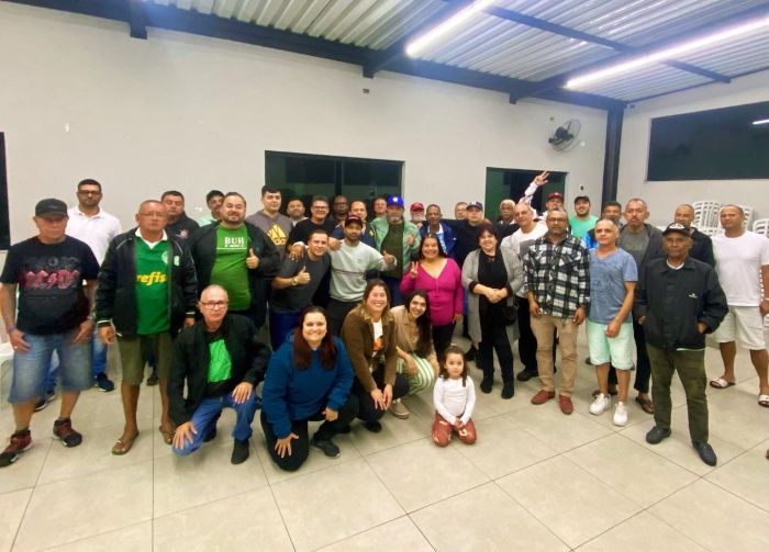 Ivan Stella discute pré-candidatura com apoiadores do Parque das Américas