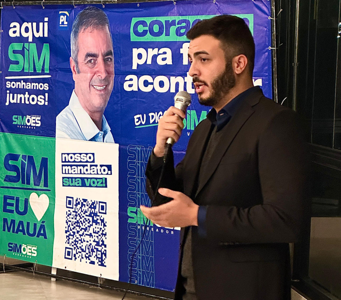 Leandro Simões reúne 80 lideranças e lança candidatura a vereador em Mauá