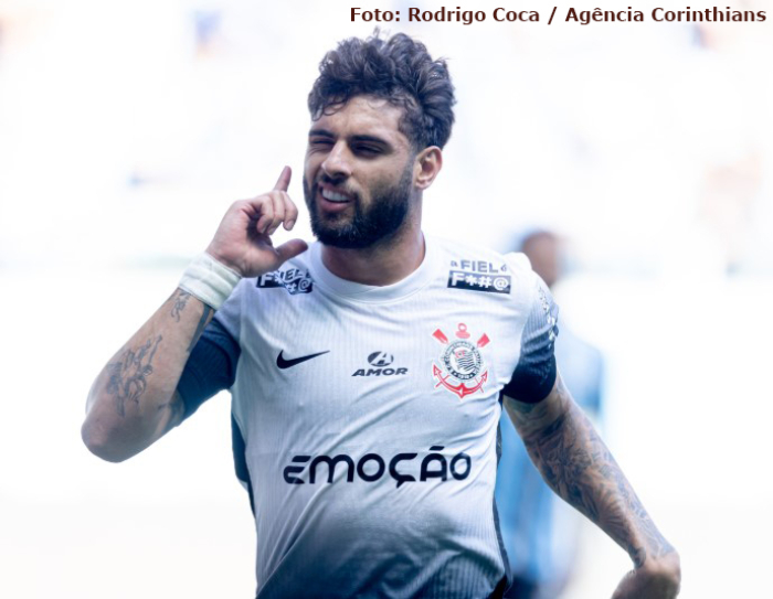 Corinthians encerra campanha no Campeonato Brasileiro com vitória fora de casa contra o Grêmio