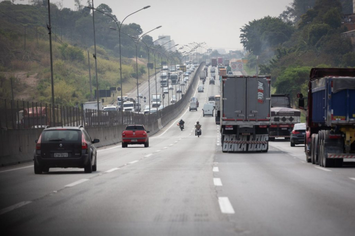 Governo de São Paulo espera fluxo de mais de 4 milhões de veículos nas rodovias do estado no Carnaval