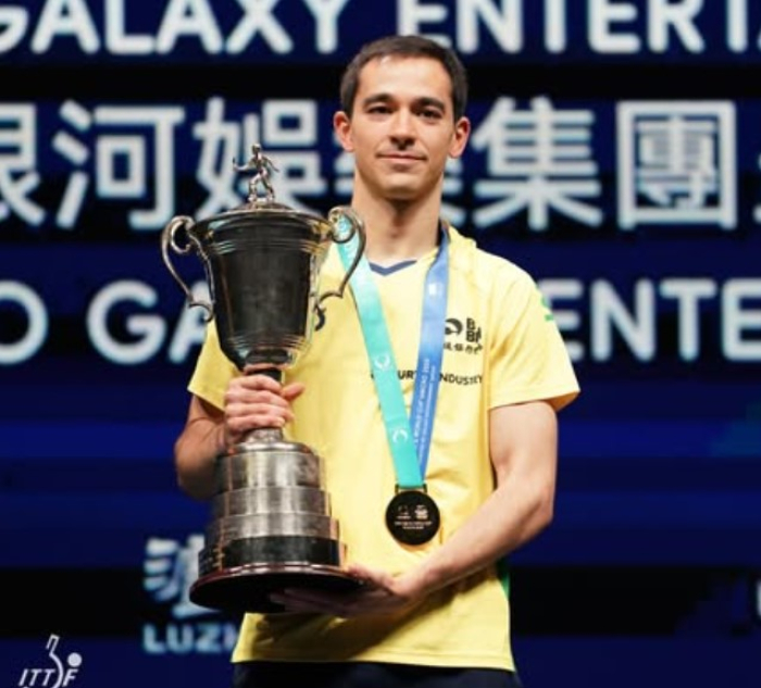 Após título da Copa do Mundo de Tênis de Mesa, Hugo Calderano dá salto em ranking