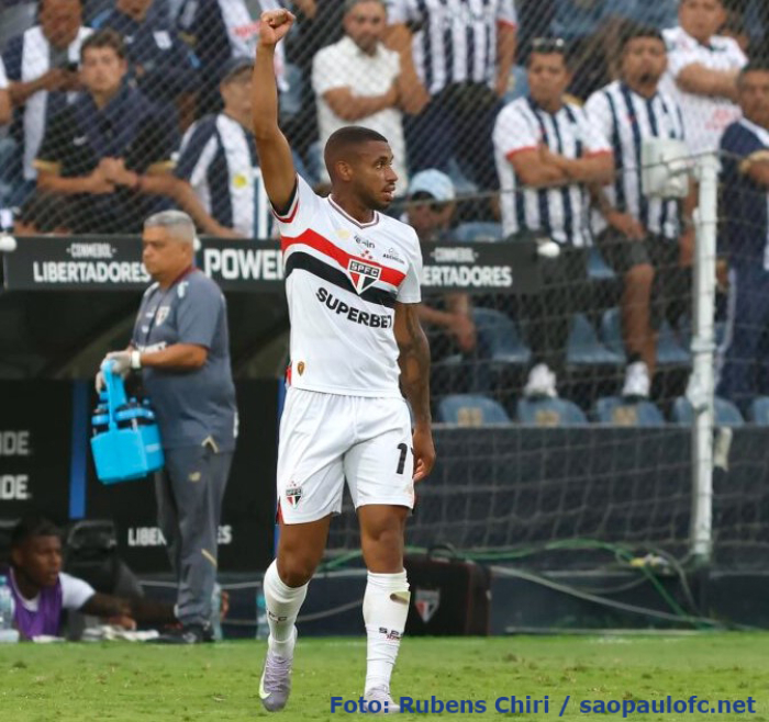 Com dois gols de André Silva, São Paulo vence o Alianza Lima fora de casa pela Libertadores