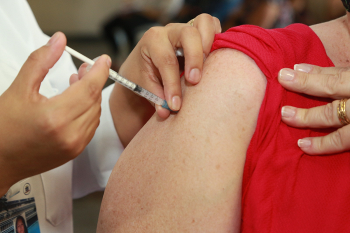 Dia D de vacinação contra gripe e dengue em Mauá será neste sábado