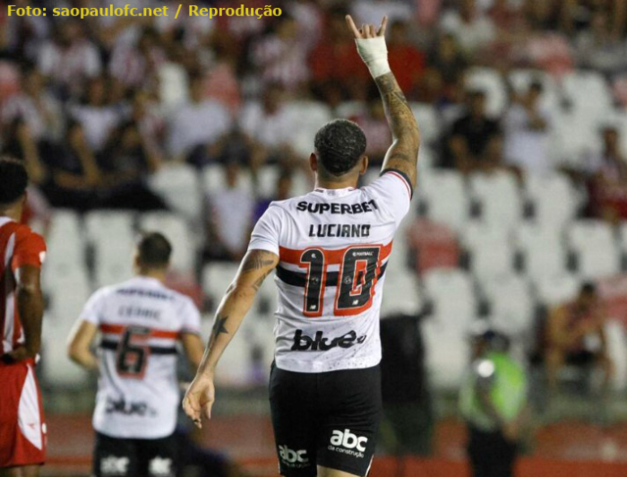 São Paulo vence Náutico nos Aflitos e garante vaga nas oitavas da Copa do Brasil
