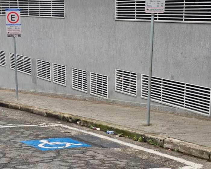 Grupo prioritário deve realizar cadastro para obter gratuidade na Zona Azul de Mauá