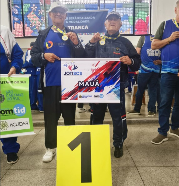 Dupla de Mauá conquista ouro na Tranca nos Jogos da Terceira Idade em São Caetano