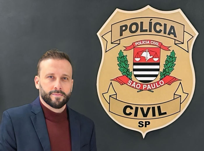 Fernando Rubinelli consolida perfil técnico e lança dois livros jurídicos em 2025