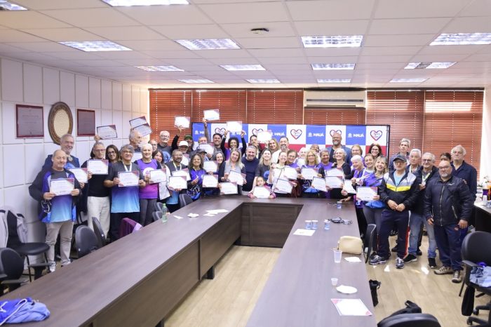 Delegação mauaense que disputou Jogos da Terceira Idade de São Caetano do Sul recebem homenagem