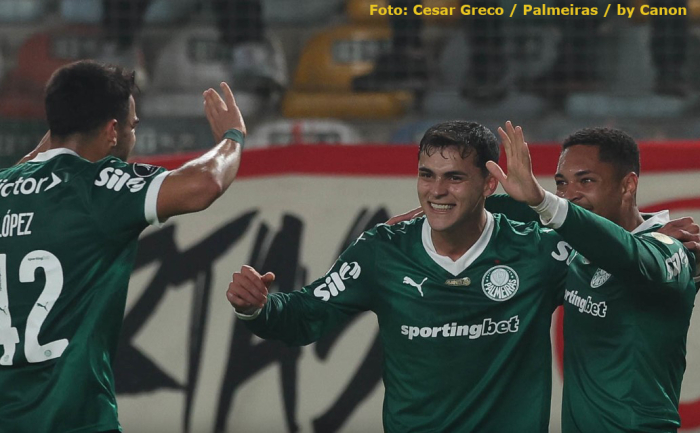 Palmeiras goleia Universitario e encaminha classificação para as quartas de final da Libertadores