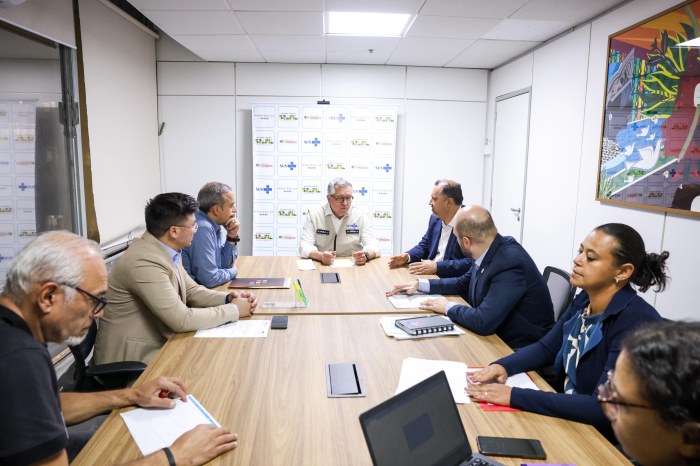 Marcelo Oliveira busca recursos em Brasília para fortalecer o SAMU