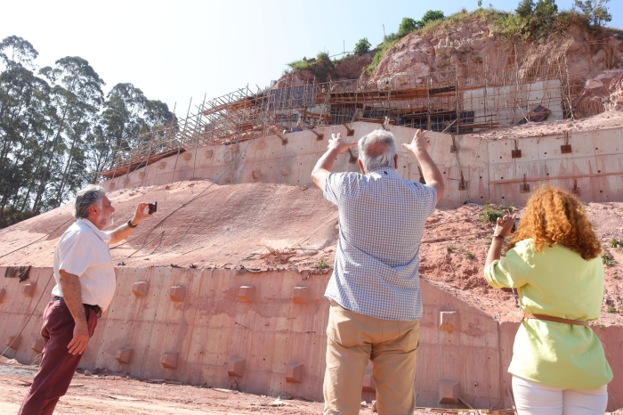 Técnicos do Governo Federal vistoriam obras do PAC Encostas em Mauá