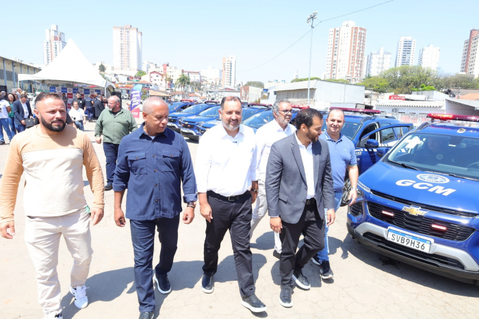 Marcelo Oliveira entrega 30 novas viaturas para reforçar atuação da GCM de Mauá