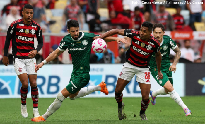 Em jogo de líder contra vice-líder, Flamengo vence o Palmeiras no Maracanã pelo Campeonato Brasileiro