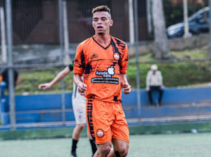 Reigram vence Amigos Jhow/Sal em estreia na Copa Ondina