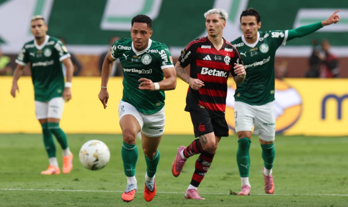 Flamengo vence Palmeiras em Lima e conquista tetracampeonato da Copa Libertadores