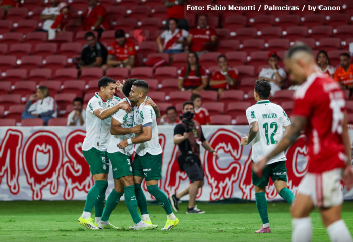 Palmeiras vence o Internacional no Beira-Rio e assume a liderança do Campeonato Brasileiro