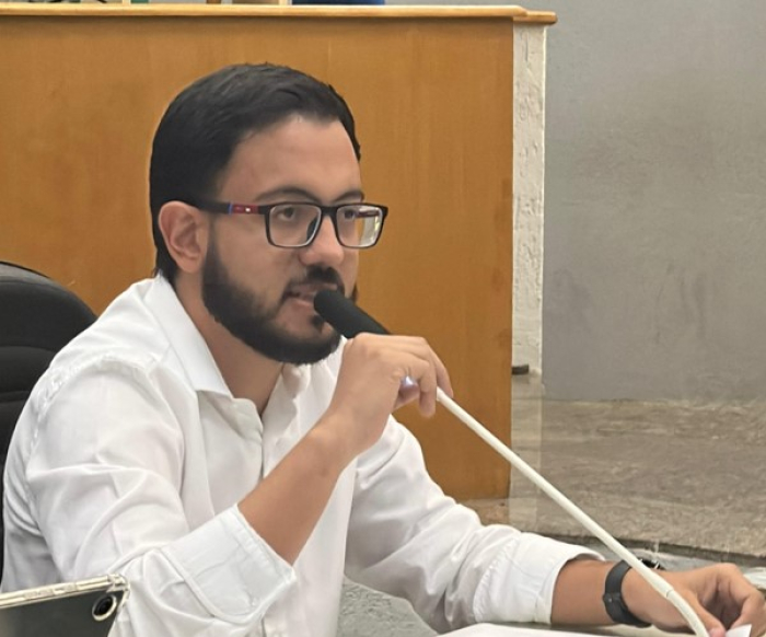 Leonardo Alves quer barrar condenados por maus-tratos a animais no serviço público