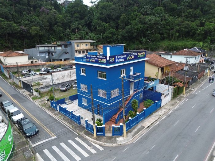 Em Pauta - Novos escritórios políticos