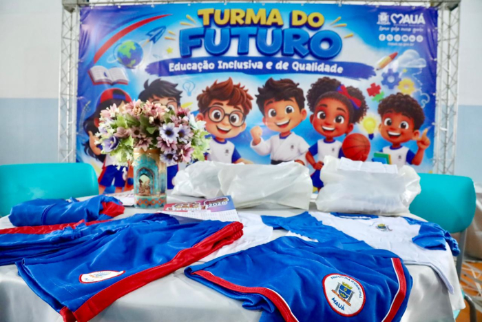 Mauá inicia entrega de uniformes escolares a 16 mil alunos