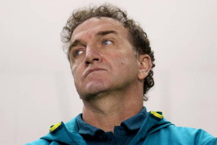 Santos contrata técnico Cuca