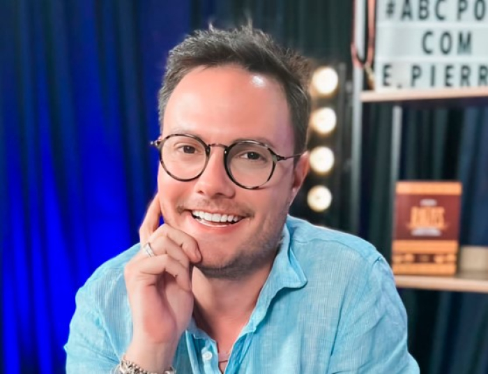 o brasil que desaprendeu a ler (e agora manda áudio pra tudo)