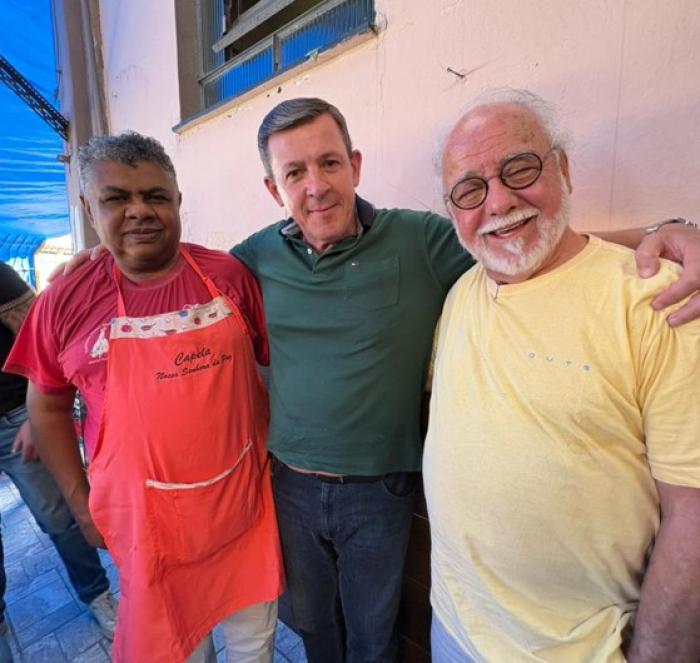 Orlando Morando e Clovis Volpi reforçam diálogo com moradores do Jardim Zaíra, em Mauá