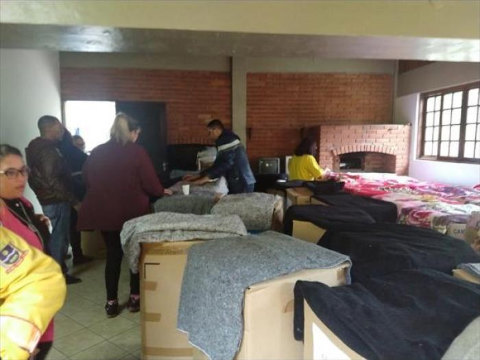 Fundo Social de Solidariedade de Mauá arrecada 250 mil peças de roupa e cobertores