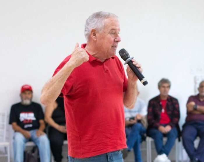 Vereador Zé Luiz Cassimiro realiza encontro da “Velha Guarda do PT Mauá” e reforça união em defesa do legado do partido