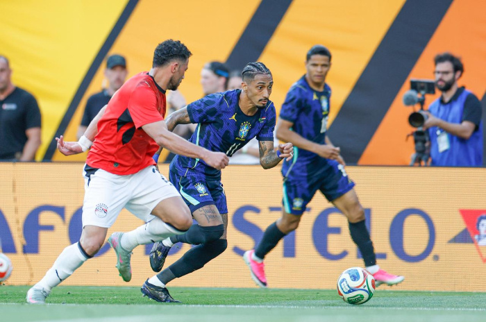 Com dúvidas nas laterais, Seleção Brasileira entra na reta final de preparação para estreia na Copa