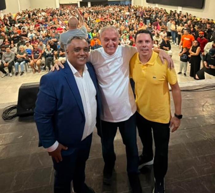 Renan Pessoa lança pré-candidatura a deputado federal e reúne 2 mil pessoas em Mauá
