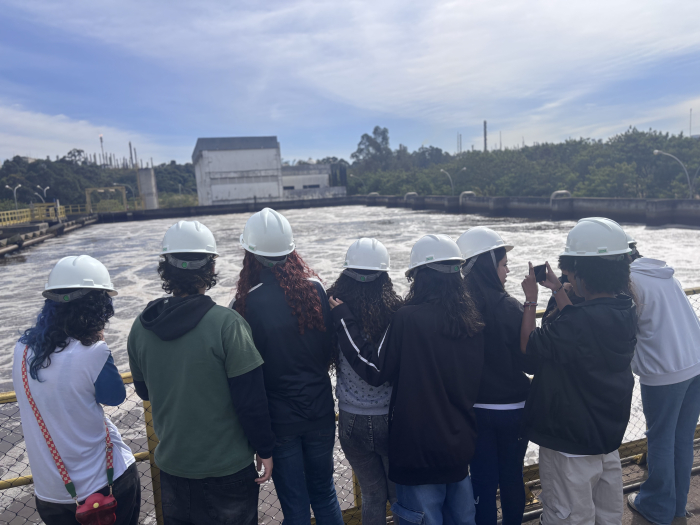 Programa “Portas Abertas” da BRK recebe 600 visitantes na Estação de Tratamento de Esgoto de Mauá no primeiro semestre Programa “Portas Abertas” da BRK recebe 600 visitantes na Estação de Tratamento de Esgoto de Mauá no primeiro semestre
