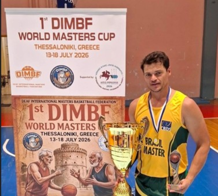 Técnico de Segurança do Trabalho da BRK em Mauá conquista título mundial de basquete para surdos pela Seleção Brasileira