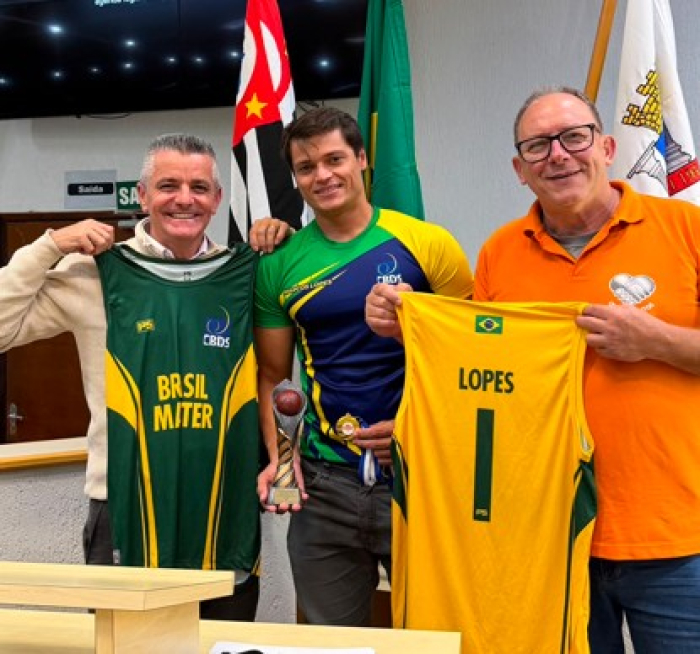 Homenagem ao atleta Marcos Rocha Lopes