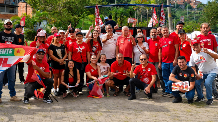 Coletivo Oswaldo Dias mobiliza militância e reforça apoio a Rômulo Fernandes e Moisés Selerges