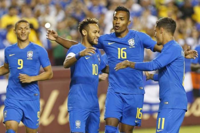 Brasil goleia El Salvador em amistoso