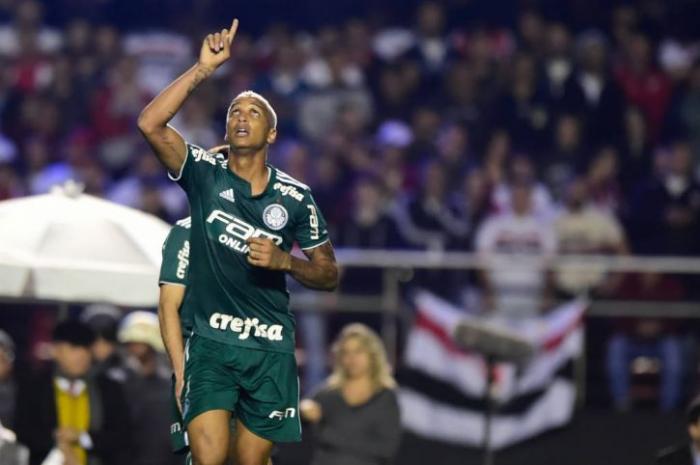 Palmeiras quebra tabu, vence São Paulo no Morumbi e amplia vantagem na liderança do Brasileirão