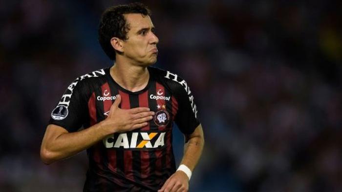 Atlético-PR empata com Júnior na Colômbia no primeiro jogo da final da Sul-Americana