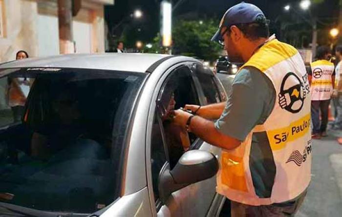 Programa ‘Direção Segura” autua oito motoristas em Mauá