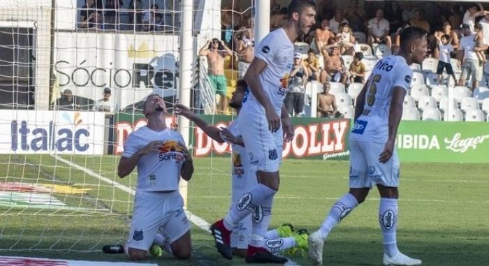 Santos estreia com vitória contra a Ferroviária no Campeonato Paulista