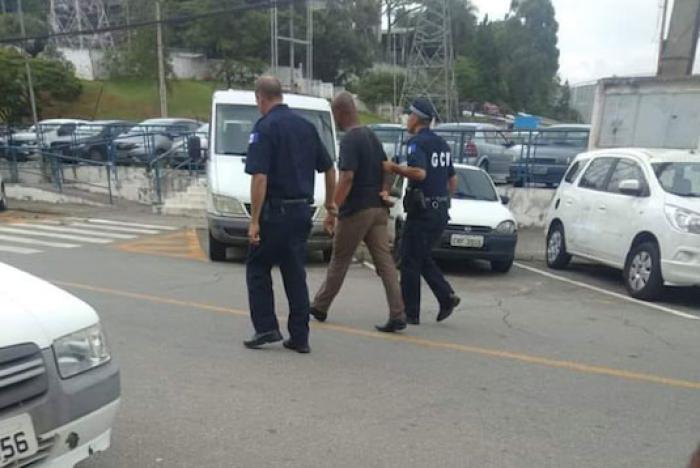 GCM de Mauá prende suspeitos de tentativa de assalto no Paço