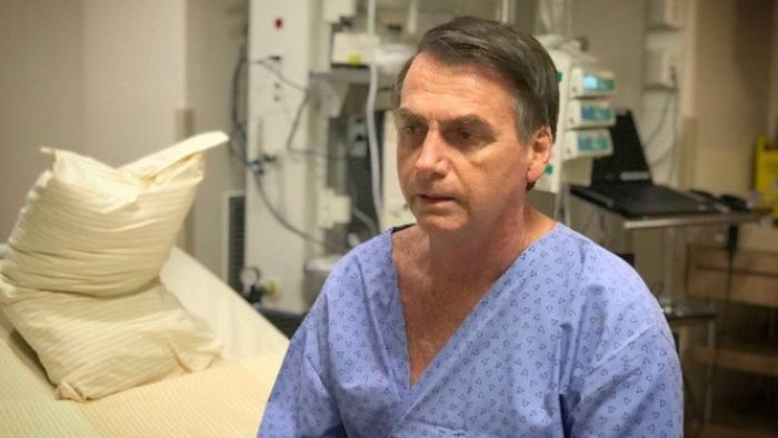 Jair Bolsonaro reassume presidência
